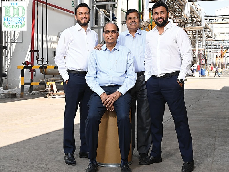 clean science and technology team
