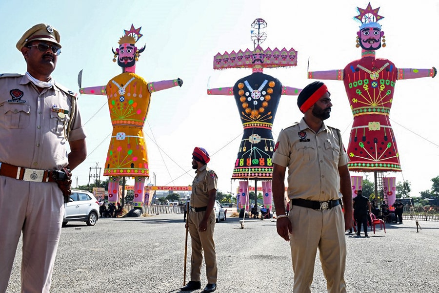 Photo of the Day: Ready for Dussehra