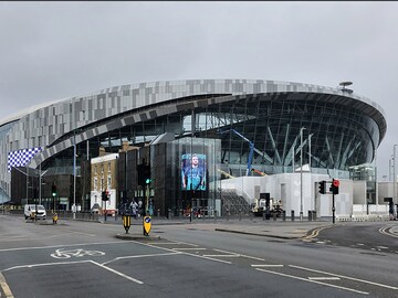 Tottenham Hotspurs aiming to stage world's first 'net-zero carbon' match