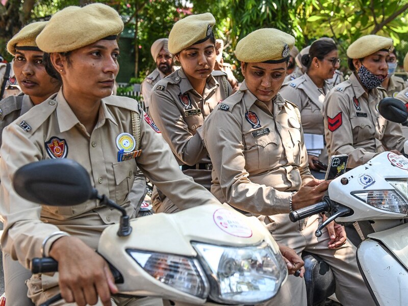 Photo of the day: Duty-bound