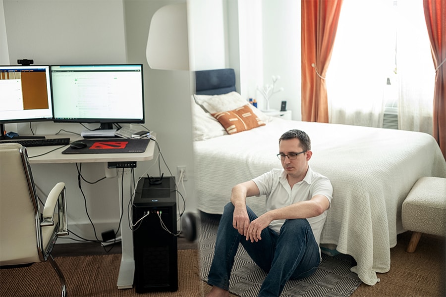 
Nazar Lubchenko at his home in Hoboken, N.J., on March 25, 2022. He has the resources to help his parents flee Ukraine, but they prefer to stay put, he says. (Misha Friedman/The New York Times)