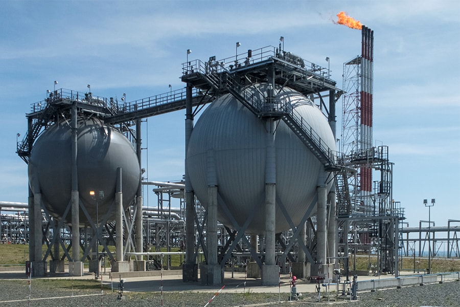 A general view of the liquefied natural gas plant operated by Sakhalin Energy at Prigorodnoye on the Pacific island of Sakhalin. Image: Vladimir Soldatkin/Reuters