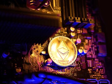 3 cloud providers accounting for over two-thirds of Ethereum nodes