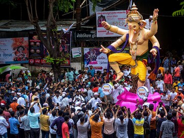 Photo of the day: Season of festivals begins