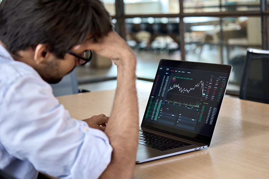 Crypto market at risk of a 20 percent drop to new yearly lows after breaking dreams of recovery