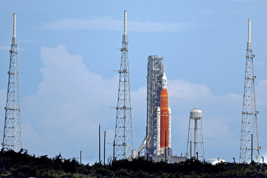 The Artemis I rocket sits on launch pad 39-B at Kennedy Space Center as it is prepared for launch of an unmanned flight around the moon on August 28, 2022 in Cape Canaveral, Florida. The launch is scheduled for Monday between 8:33am and 10:33am and would be the furthest into space any unmanned vehicle intended for humans has ever traveled before. Image: Joe Raedle/Getty Images