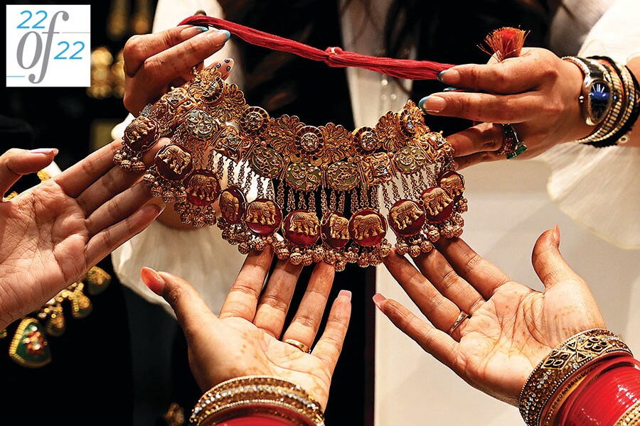 Anecdotal evidence suggests that buying by consumers during Diwali in India, the world’s largest gold jewellery market, was strong
Image: Narinder Nanu / AFP