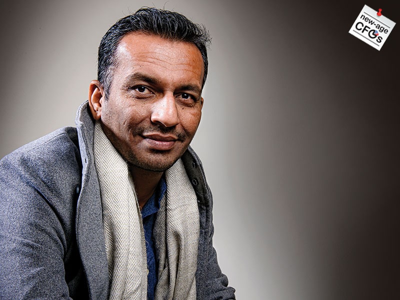 manhohar charan