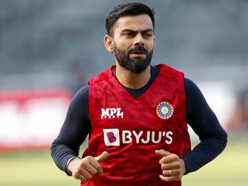 Virat Kohli commands highest fee per Instagram post in India