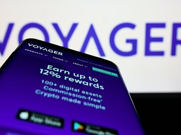 Voyager Digital freezes trading and withdrawals, blames 3AC default