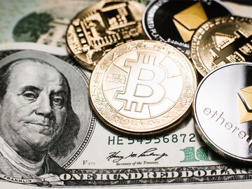 BTC and ETH outperform traditional markets in July despite the dollar's strength