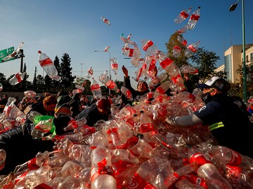 Photo of the day:  One man's trash is another man's treasure