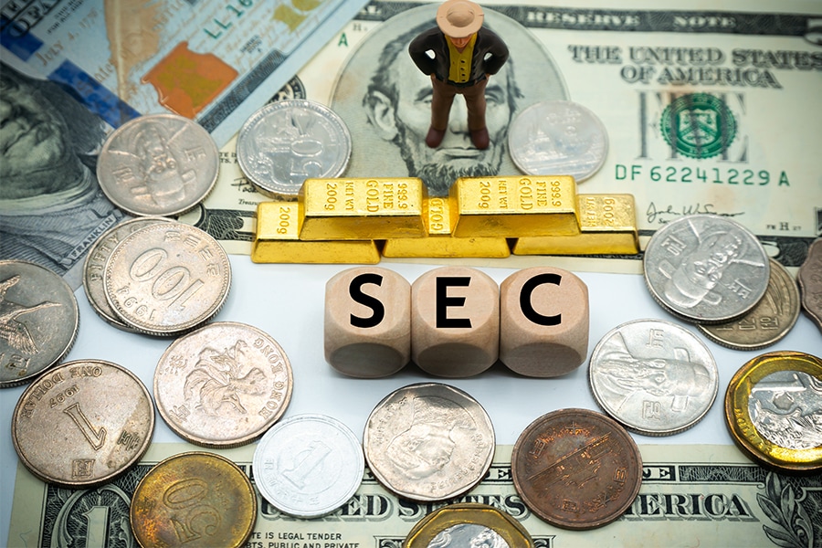 SEC launches probe into insider trading in exchanges