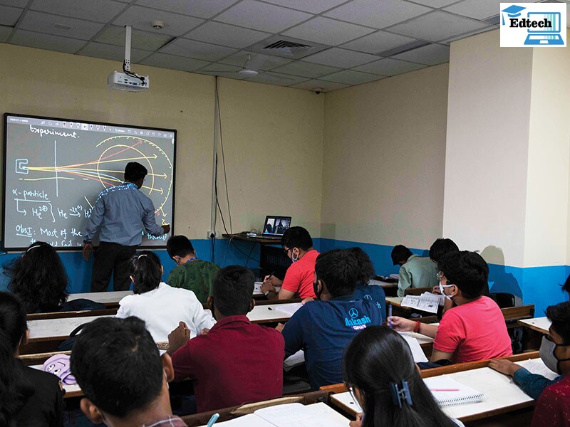 aakash institutes