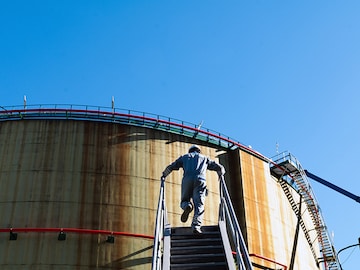 Why the US can't quickly wean Europe from Russian gas