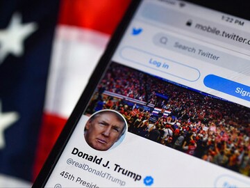 Elon Musk says he would lift Twitter ban on Trump