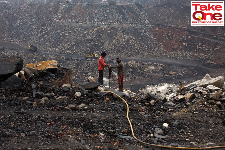 Frequency, length and intensity of heatwaves has increased, while we continue to escalate coal mining and to increase our coal dependence for power
Image: Ahmad Masood/Reuters