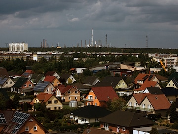 The refinery standing between Germany and an oil embargo