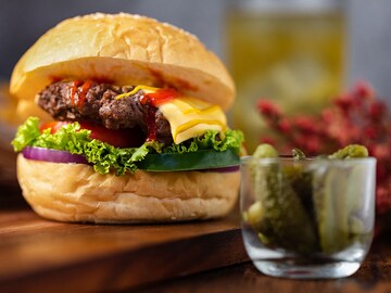 Limited-time offers that embrace food trends prove a hit in restaurant chains