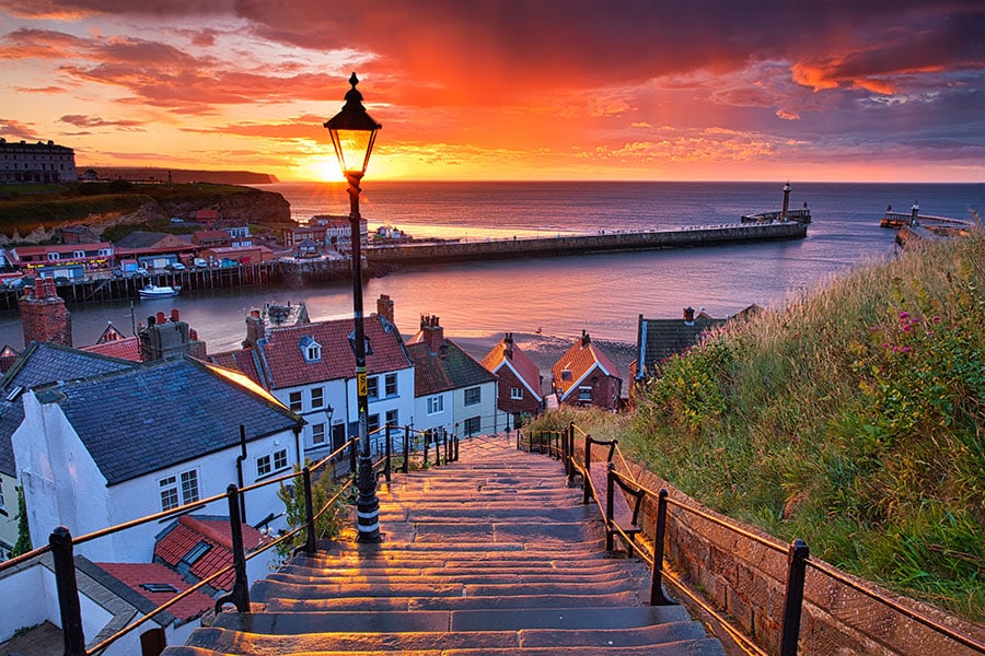 According to a number of studies, living by the sea is associated with better physical and mental health.
Image: Shutterstock 