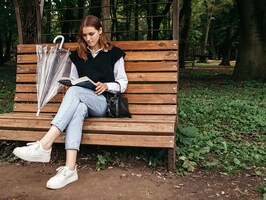 reading_shutterstock_1677078268_sm