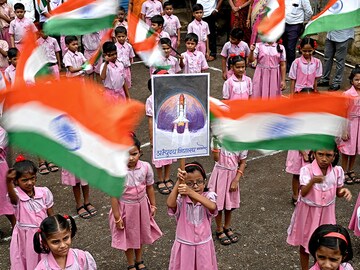 Photo of the day: Chandrayaan-3 - All eyes on the moon