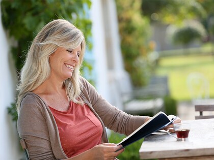 reading_shutterstock_220297276_sm
