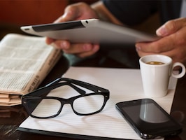 reading_shutterstock_220297276_sm