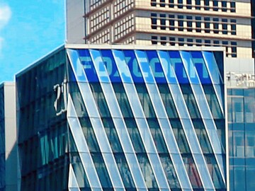 Morning Buzz: Foxconn junks $19.5 bln Vedanta chip plan, direct tax mop-up grows 16 percent, and more