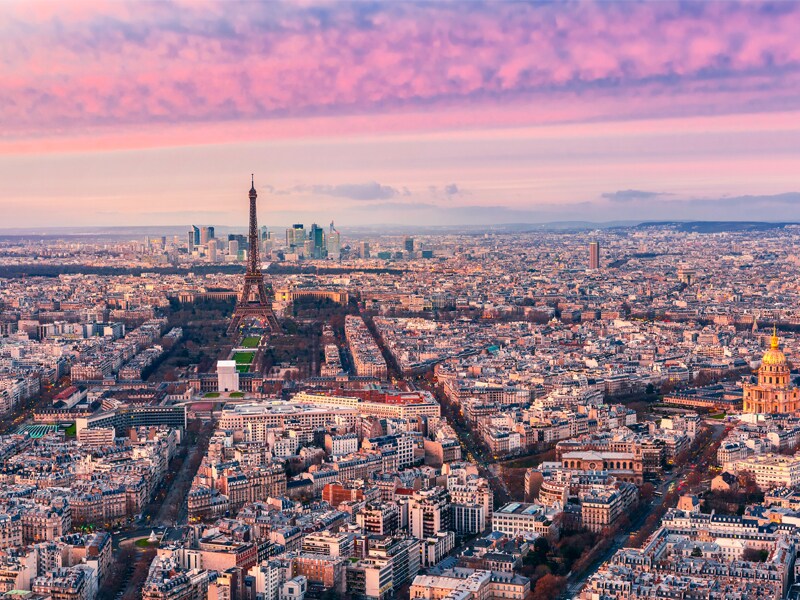 From Eiffel Tower to Halaszbastya, the top 5 landmarks with the best views in the world