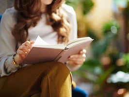 reading_shutterstock_2175899605_sm