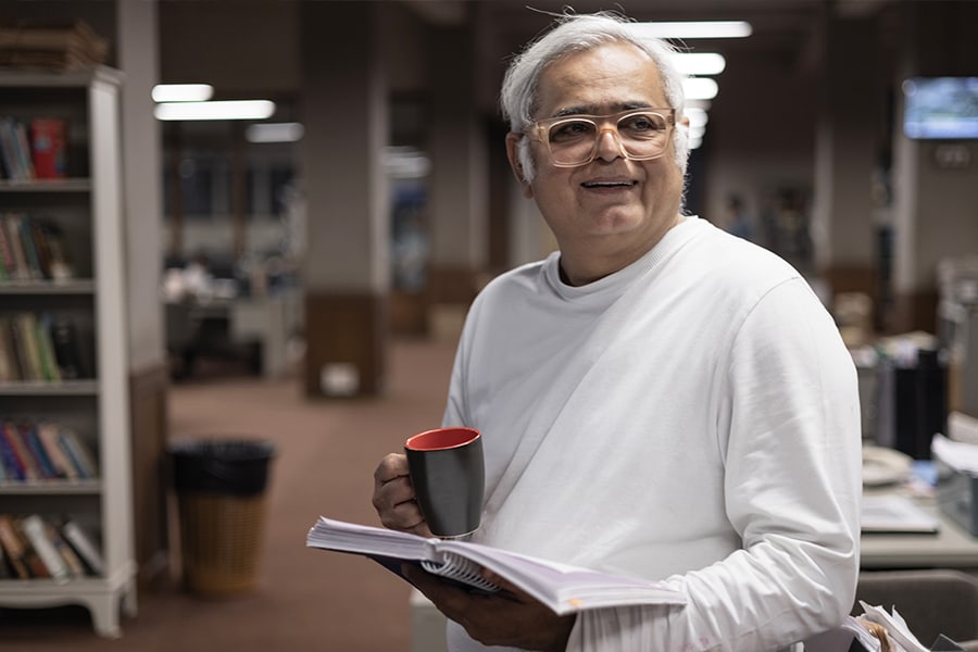 Hansal Mehta, National Award-winning director is known for delivering many critically acclaimed films and shows such as Shahid (2013), Citylights (2014), Aligarh (2016), Omertà (2018), Scam 1992: The Harshad Mehta Story and most recently Scoop; Image courtesy: Netflix 