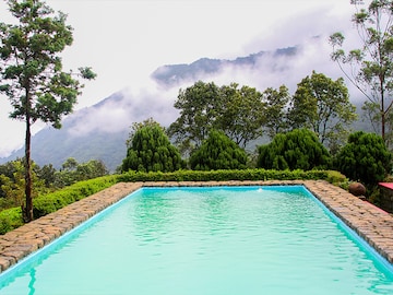 5 enchanting abodes in India for monsoon getaways