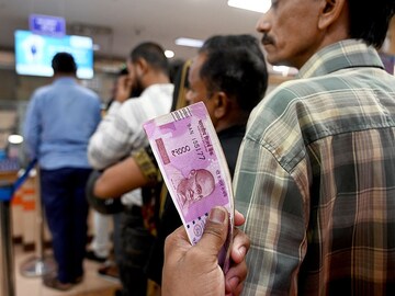 2 in 3 citizens support withdrawal of the Rs 2000 note: survey