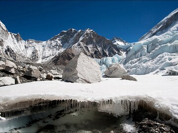 Meltdown Alarm: Nepal's mountains lost one-third of their ice in 30 years from global warming