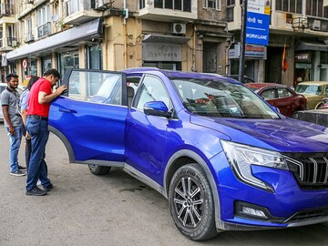 Morning Buzz: SUV sales set to cross 2 million in 2023; food inflation above 'comfort' level; and more