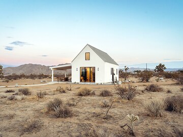 10 best-rated Airbnb homes across the globe