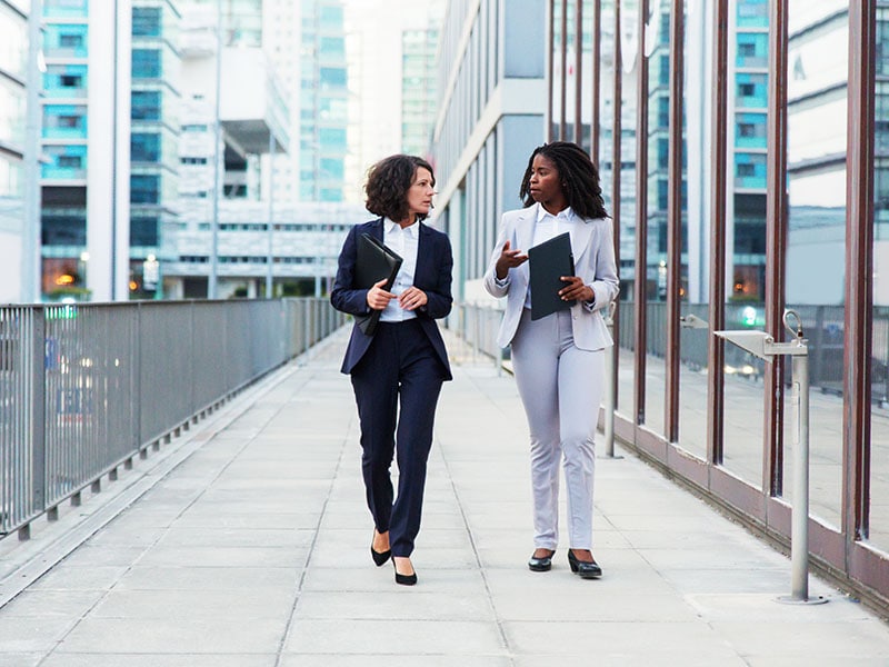 Talking a walk could be a step toward better negotiation