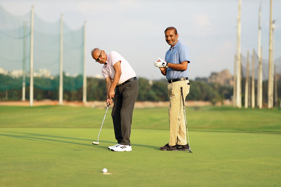 (From left) Dr Ramesh Byrapaneni and Sateesh Andra, managing directors, Endiya Partners
Image: Vikas Chandra Pureti for Forbes India