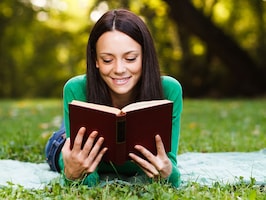 reading_shutterstock_1677078268_sm