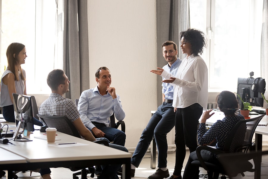 When it comes to building good rapport, the gender makeup of managers and their teams matters.
Image: Shutterstock