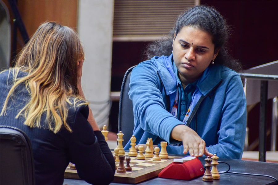 Koneru Humpy; Credit: Photo by Sankhadeep Banerjee/NurPhoto via Getty Images