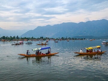 Photo of the day: Calm before the storm