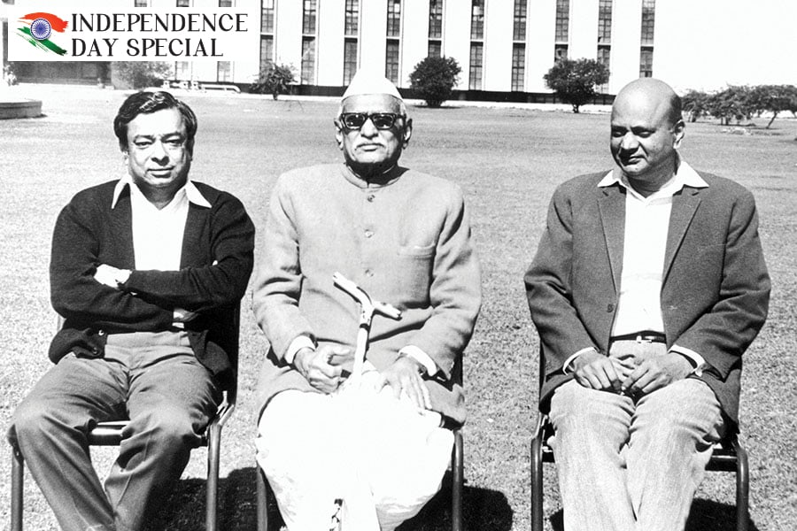 Verghese Kurien (left) and HM Dalaya with Tribhuvandas Patel (centre), the founder-chairman of Amul