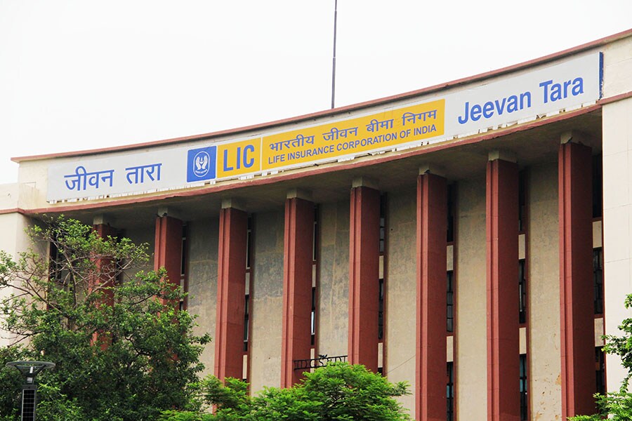 Morning Buzz: LIC makes Rs3,816 crore profit in Adani firms; Fame III may feature in interim budget, and more
