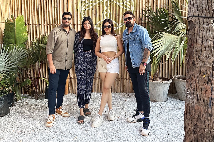 Actor Bhumi Pednekar at a beach cleanup in Mangaluru this year
Image: MAC Cosmetics