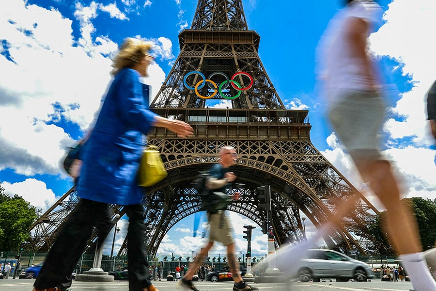 
The Paris Games have set a new record for the total number of tickets sold, with the 8.7 million purchased surpassing the previous high of 8.3 million at the Atlanta Games in 1996. 
Image: Emmanuel Dunand / AFP 