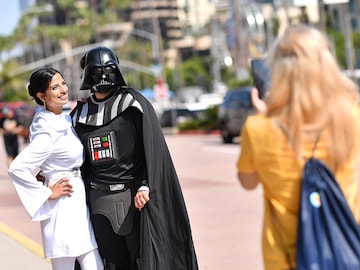 Photo of the Day: Cosplay at SDCC