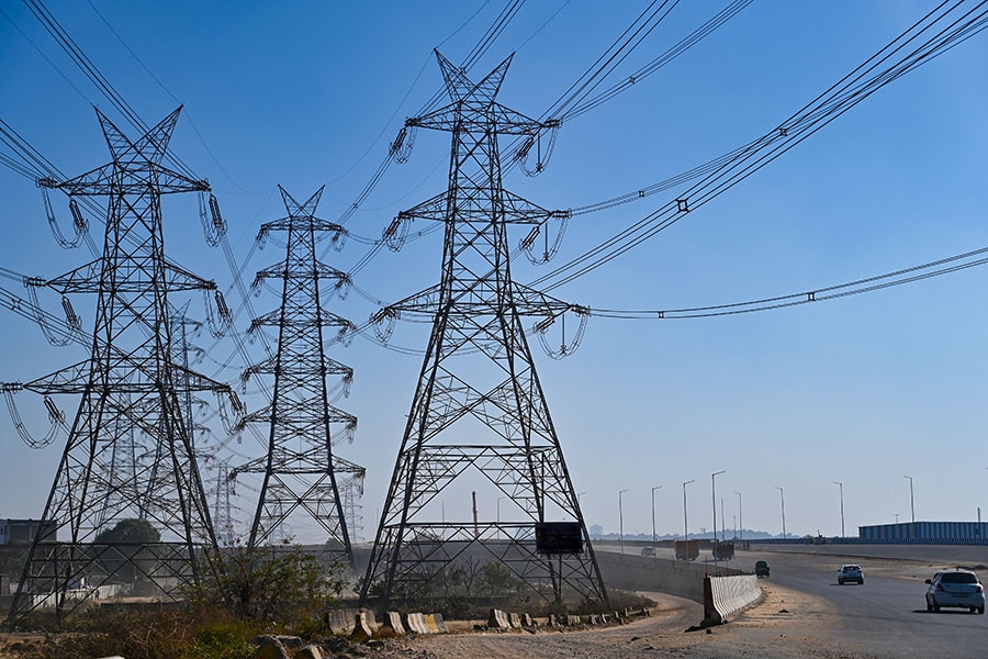 The allocation to the Ministry of New and Renewable Energy (MNRE) stands at Rs 19,100 crore in the Union Budget. Image: Shutterstock