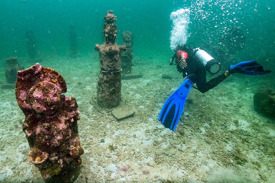 In the Colombian Caribbean an underwater museum protects coral reefs threatened by tourism and climate change. Image: Photography Luis ACOSTA / AFP